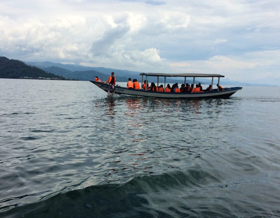 5-Day Rwanda Gorilla Trekking & Lake Kivu Tour,
